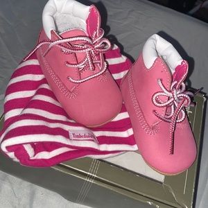 Infant Timberland Boots w. Hat